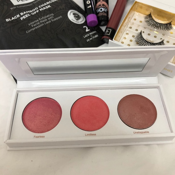 NEW Make-up Bundle from Boxycharm - Picture 3 of 6